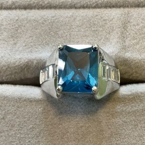 Elegant Blue Sterling Silver Ring